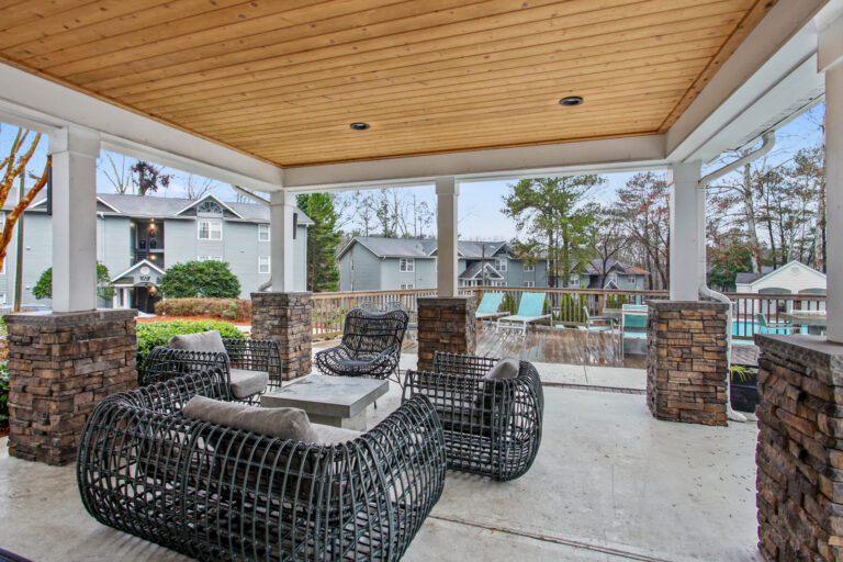 Covered patio on sundeck