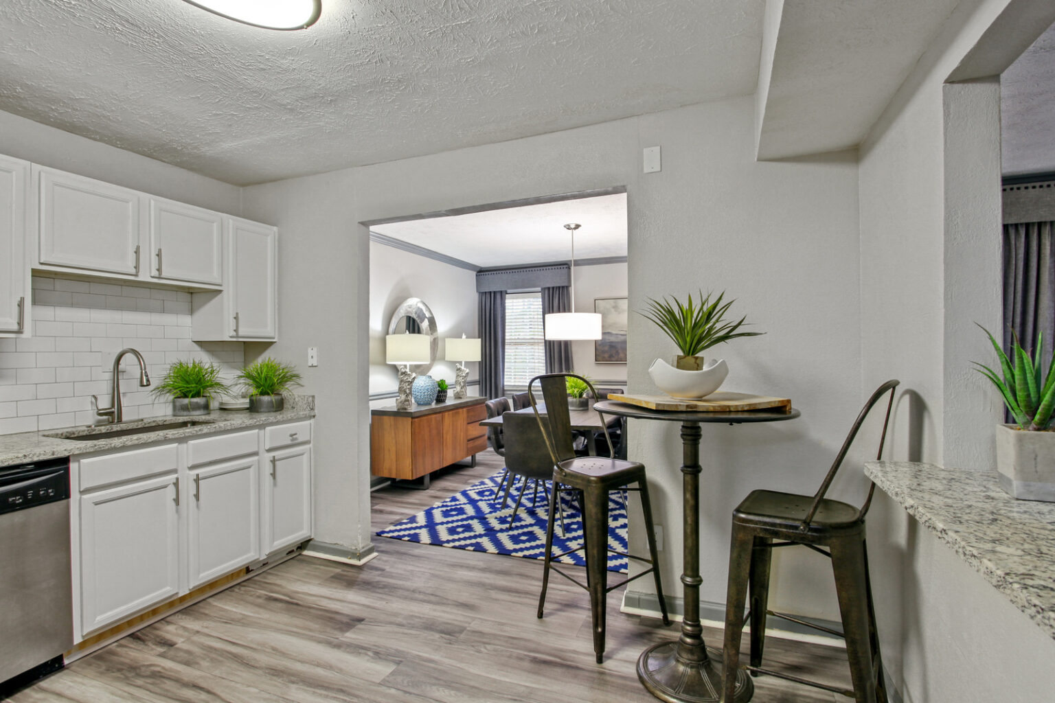 Gallery Elliot Abernathy